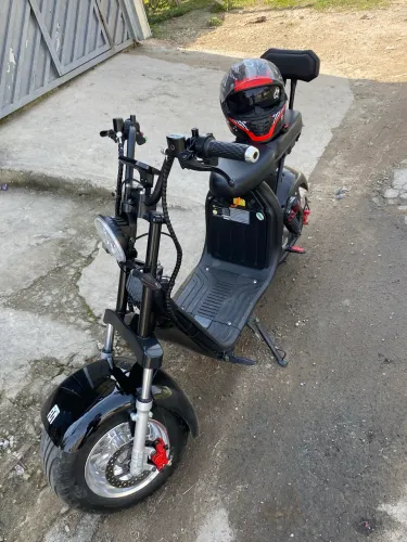 7.000