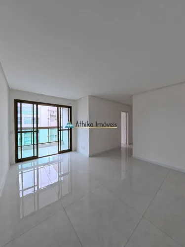 Apartamento Recém-Entregue Cozinha Equipada, Porcelanato, 2 Vagas Soltas