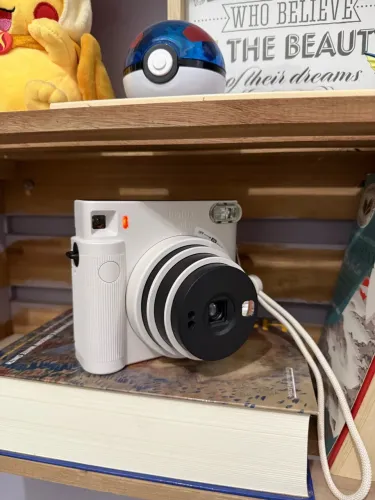 Instax SQ1 Square