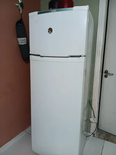 Geladeira Consul Duplex Degelo Seco Novíssima 332 lts Prateleiras Removíveis Branca