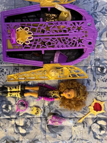 Clawdeen skulltimate secrets monster high