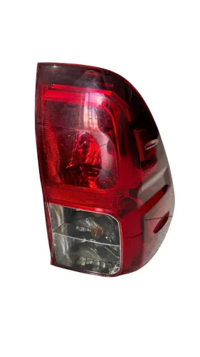 LANTERNA HILUX L.D 16/ ORIGINAL