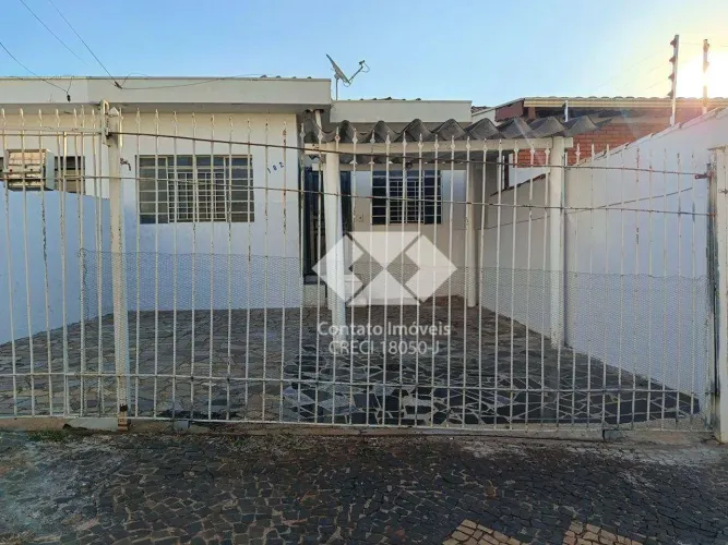 Casa com 3 dormitórios para alugar, 140 m² por R$ 1.880/mês - Chácara Machadinho I - Ameri