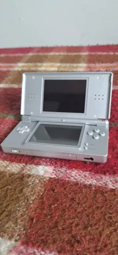 Nintendo DS Lite Prata