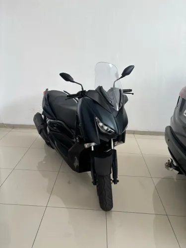 Xmax