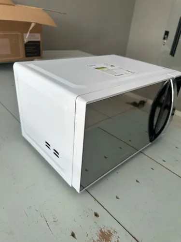 Microondas Panasonic 21 Litros novo