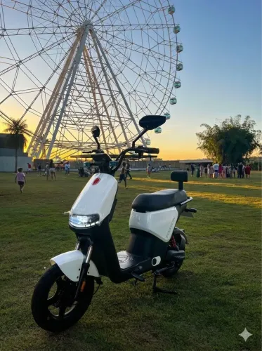 Moto elétrica FOSTON  SEMINOVA 