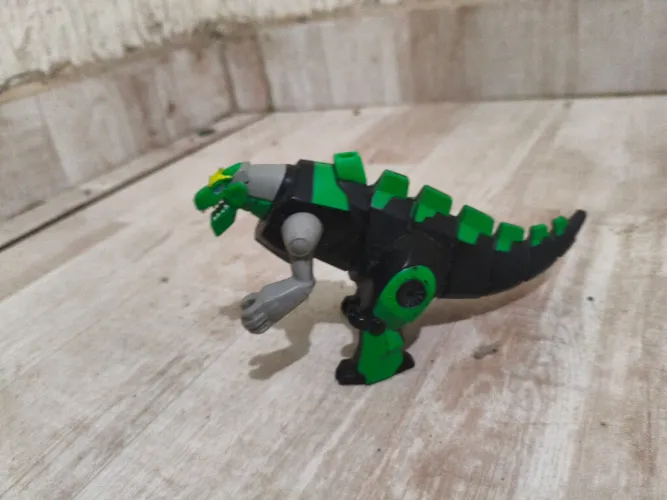 Dinossauro Robô (Grimlock - Transformers)