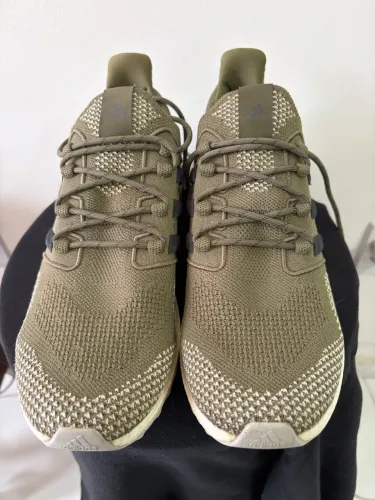 Tênis Adidas Ultraboost Torsion System número 43