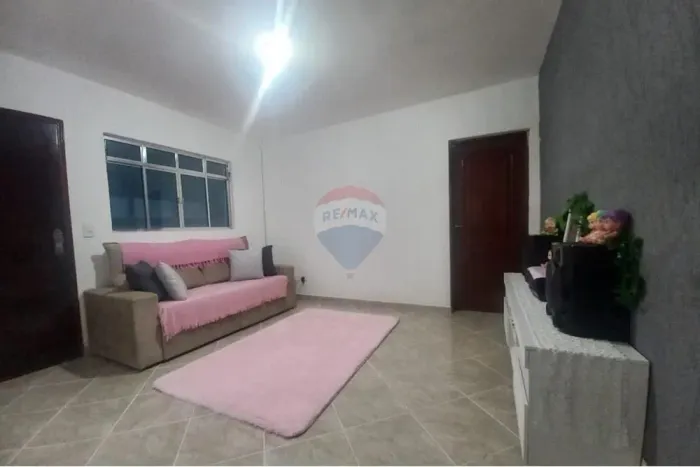 2 Excelente casas no mesmo terreno com 3 dormitorios