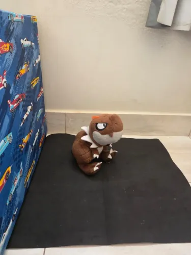 Vendo Plush original - Tyrunt