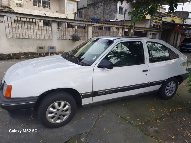 Chevrolet Kadett GLS 1.8 EFI / Sl/e 1.8 (álcool) 1993