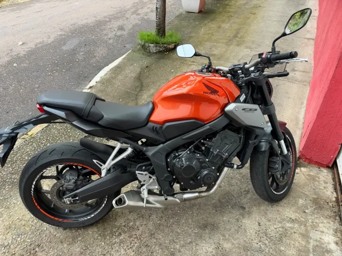 Honda CB 650r 2024