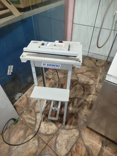 Seladora para pacotes de gelo 110v