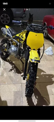 Tr100f moto impecável