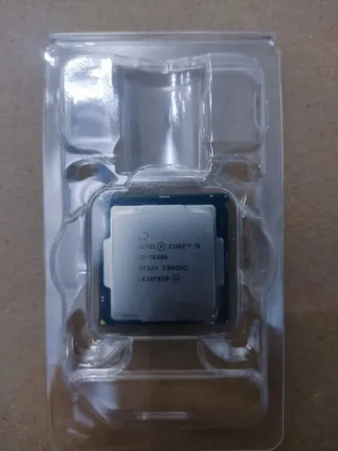 Processador Intel Core i5-7600K (Kaby Lake, 7ª geração), socket LGA1151.