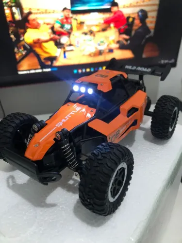 Carrinho de controle remoto Novo