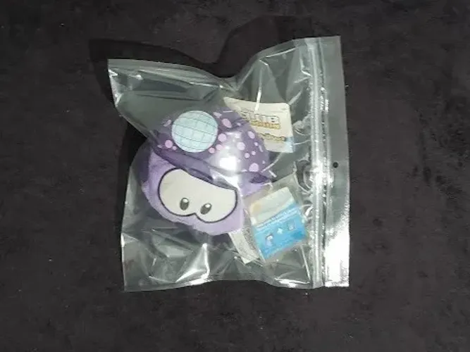 Club Penguin Puffle Discoteca - Novo com Etiqueta e Moeda