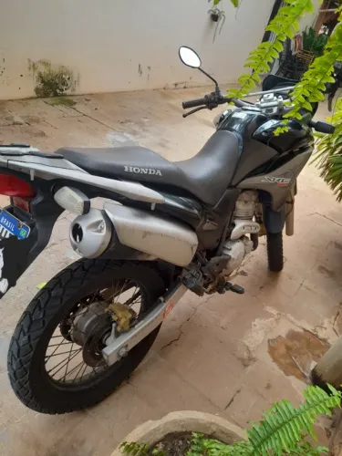 Vendo Moto XRE 300 09/10