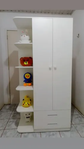VENDO ESSE GUARDA-ROUPA INFANTIL NOVO (MODELO ÚNICO)