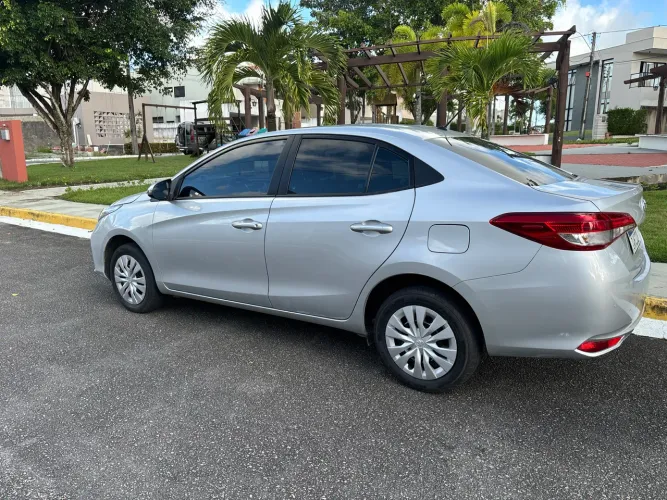 Toyota Yaris XL Sedan 1.5 Flex 16V 4P Aut. 2025
