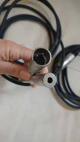 1 cabo P10 fêmea XLR macho (2m)