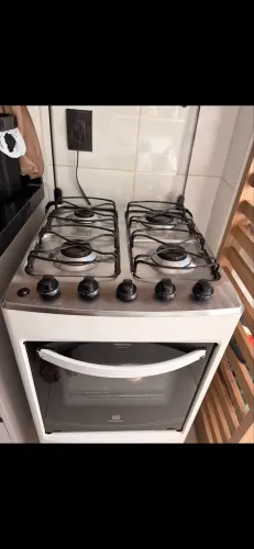 Fogão Eletrolux 4 bocas 