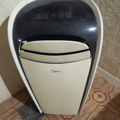 Ar condicionado Midea portatil