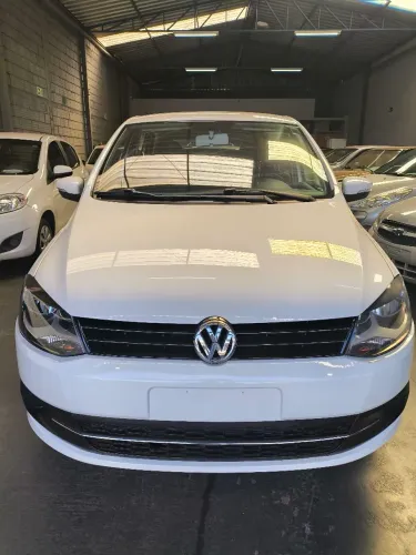 Volkswagen Fox Prime/higli. 1.6 Total Flex 8V 5P 2013