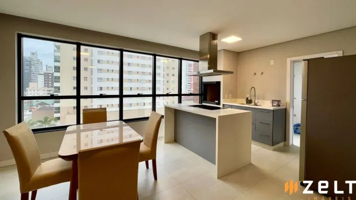 Apartamento com 2 dormitórios para alugar, 90 m² por R$ 5.040,00/mês - Vila Nova - Blumena