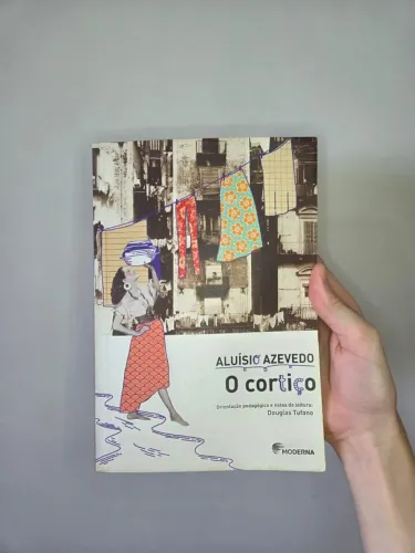 Livro O Cortiço - Aluísio Azevedo | Usado em Ótimo Estado