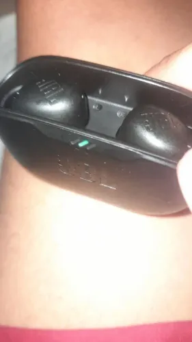 Fone de ouvido sem fio JBL original 170 reais