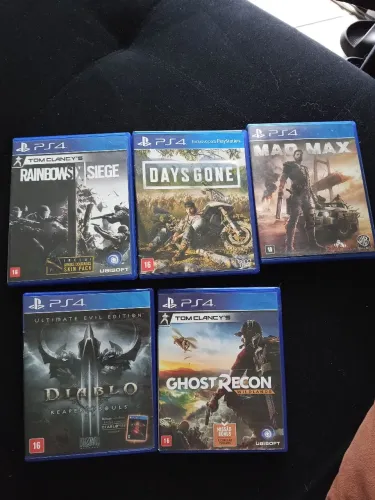 Jogos PS4 days gone + R6 + Diablo 3 + mad max + ghost recon Wildlands