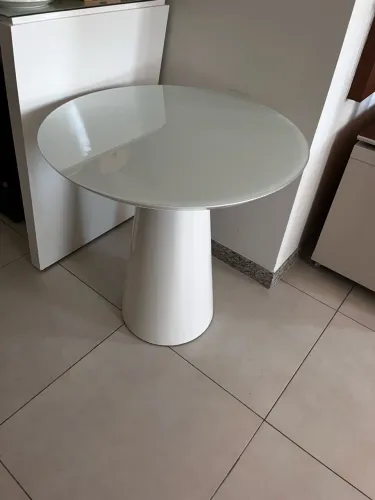 Mesa lateral