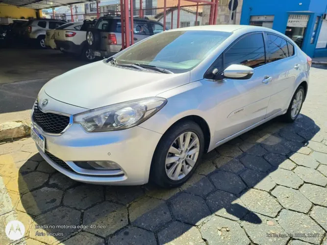 Kia Motors Cerato 1.6 16V Flex Aut. 2013