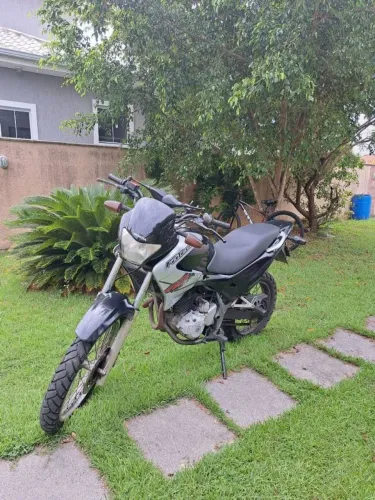 VENDO OU TROCO POR MOTO MENOR.