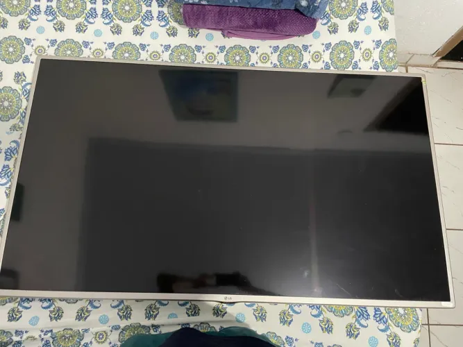 Televisão Lg smart 60 polegadas 