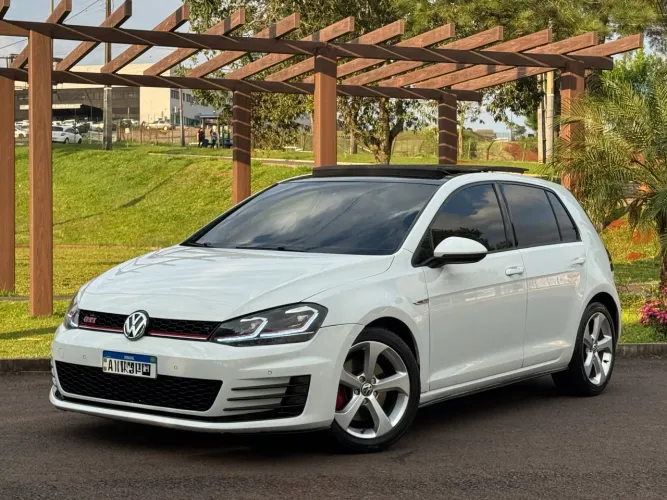 Volkswagen Golf GTI 2.0 TSI 220cv Aut. 2015