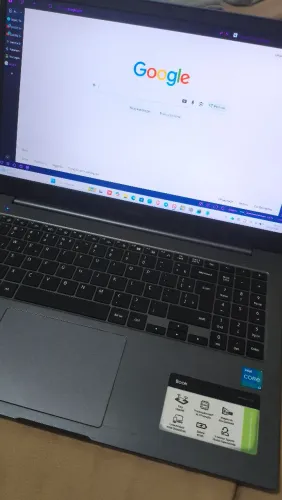 Notebook Samsung Core i3 11ª Geração - 12GB RAM / SSD 256GB - Perfeito Estado!