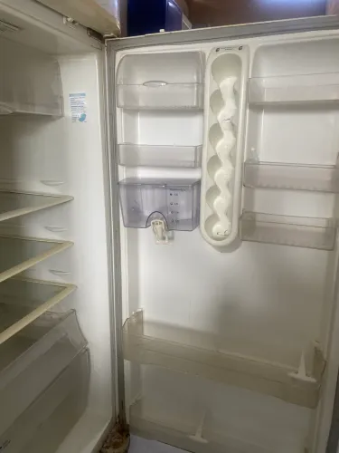  Geladeira 