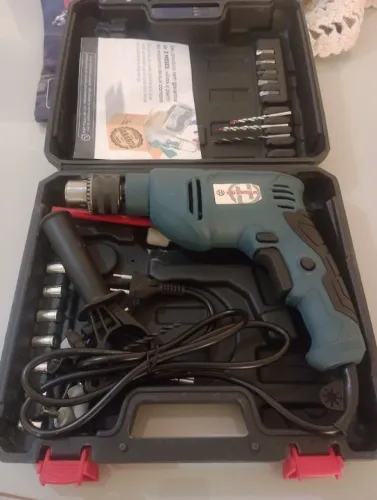 Furadeira de impacto 127 v