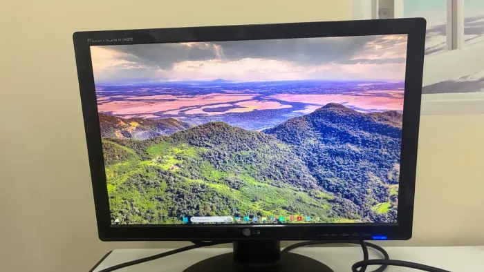 Monitor LG W1942PE 19? LCD - 1440x900 / 75Hz