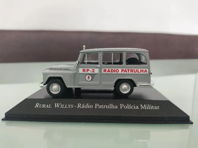 Miniatura Willys Rural-  Patrulha Polícia Militar 1/43