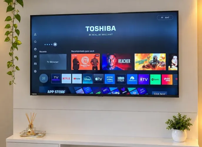 Smart tv 42 Full HD Modelo novo aceito cartão faço entrega