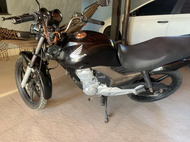 Cg 150 esdi muito conservada