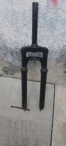 Vendo garfo amortecedor aro 29 bom