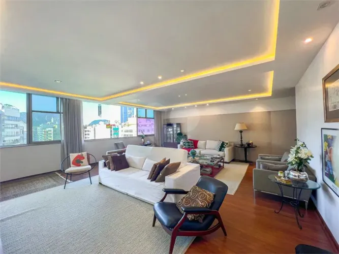 Apartamento à venda com 4 quartos, sendo 1 suíte, no condomínio Estrela de Ouro, Rio de Ja