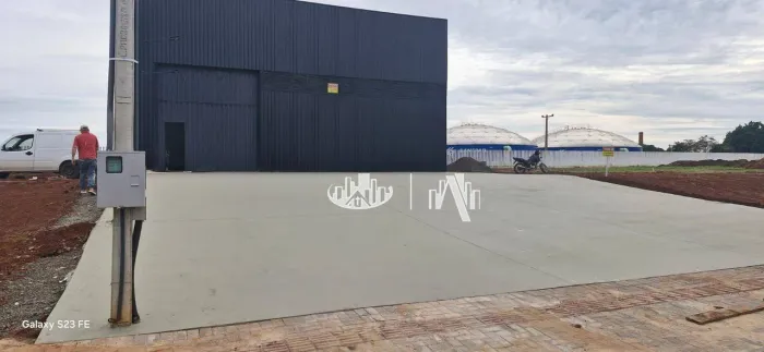 Barracão à venda, 375 m² por R$ 1.500.000,00 - São Lourenço - Londrina/PR