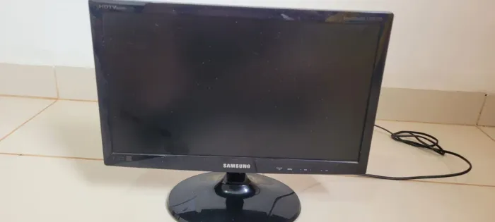 Tv monitor 19 polegadas