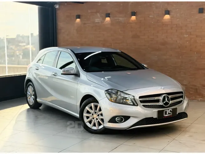 Mercedes-Benz A-200 A 200 1.6 Turbo 2014